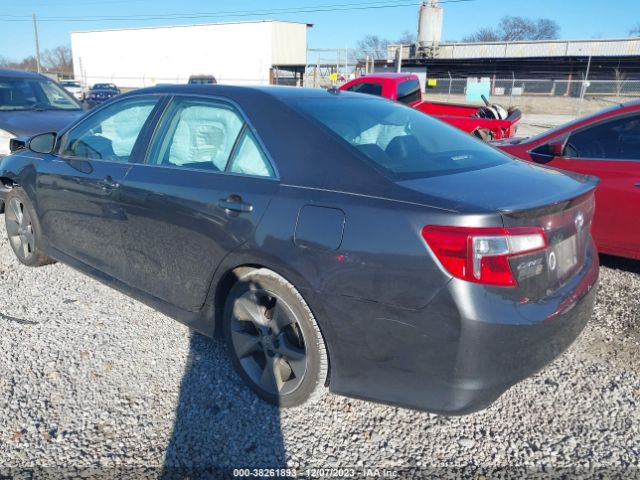 Photo 2 VIN: 4T1BF1FKXEU862112 - TOYOTA CAMRY 