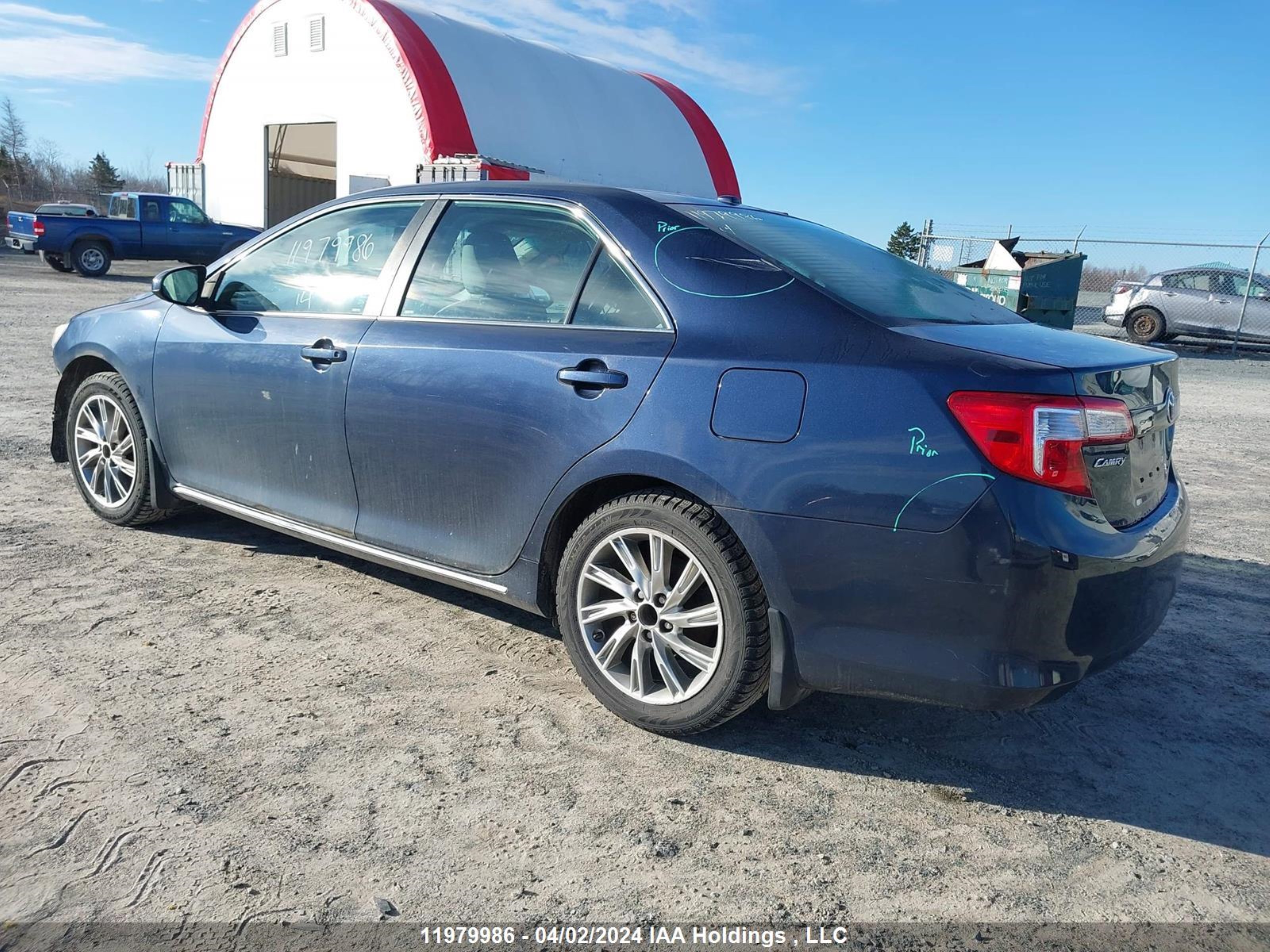 Photo 2 VIN: 4T1BF1FKXEU863342 - TOYOTA CAMRY 