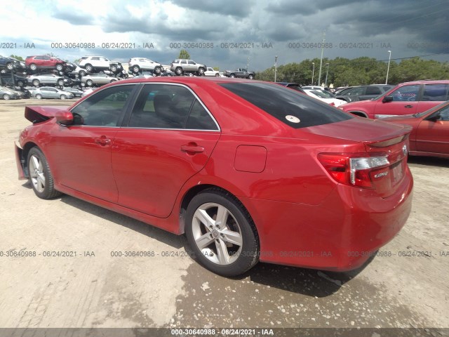 Photo 2 VIN: 4T1BF1FKXEU865723 - TOYOTA CAMRY 