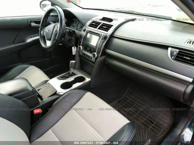 Photo 4 VIN: 4T1BF1FKXEU870551 - TOYOTA CAMRY 