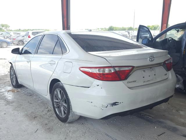 Photo 2 VIN: 4T1BF1FKXFU039648 - TOYOTA CAMRY LE 