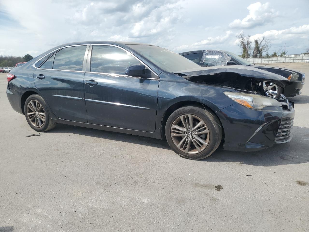 Photo 3 VIN: 4T1BF1FKXFU070298 - TOYOTA CAMRY 