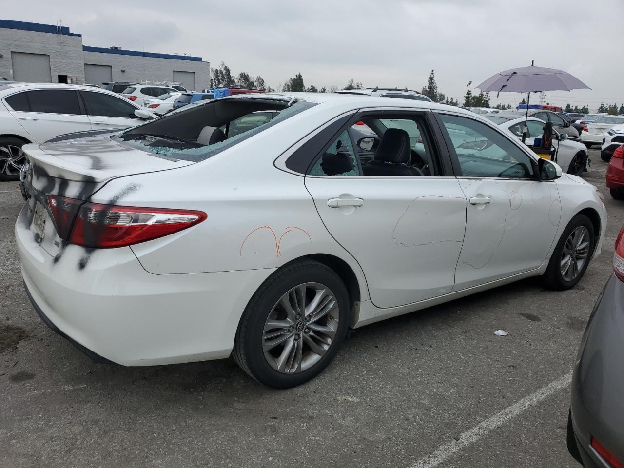 Photo 2 VIN: 4T1BF1FKXFU088719 - TOYOTA CAMRY 