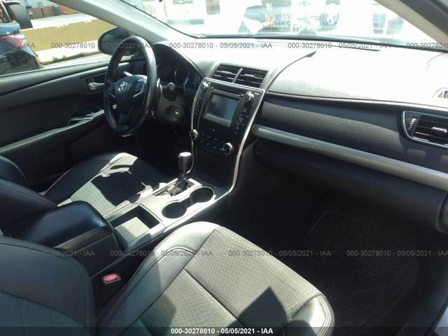 Photo 4 VIN: 4T1BF1FKXFU104594 - TOYOTA CAMRY 