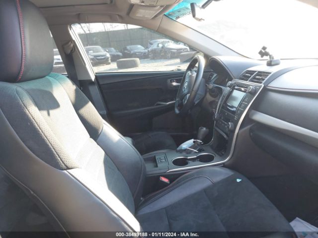 Photo 4 VIN: 4T1BF1FKXFU496136 - TOYOTA CAMRY 