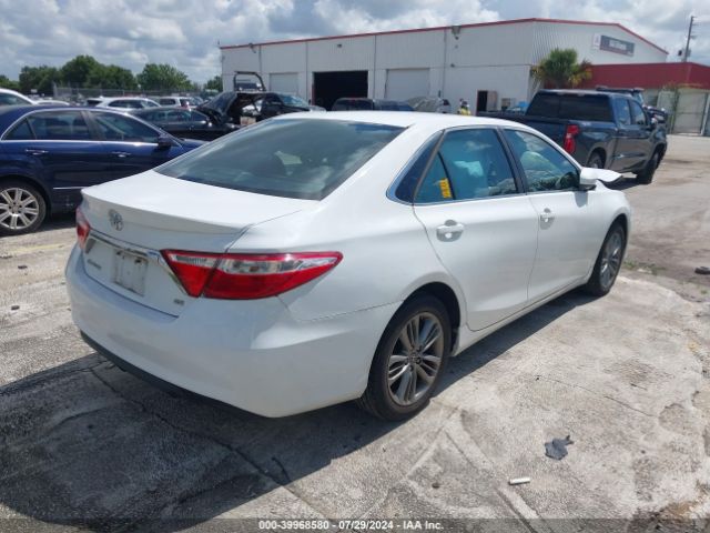 Photo 3 VIN: 4T1BF1FKXFU885388 - TOYOTA CAMRY 