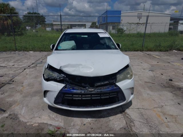 Photo 5 VIN: 4T1BF1FKXFU885388 - TOYOTA CAMRY 