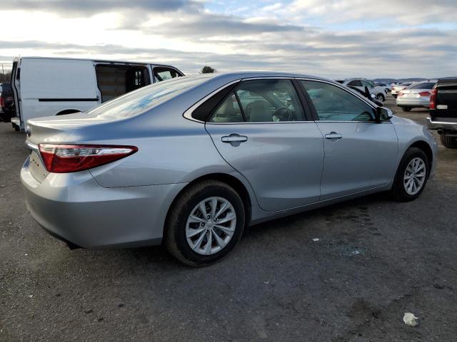 Photo 2 VIN: 4T1BF1FKXFU959473 - TOYOTA CAMRY 