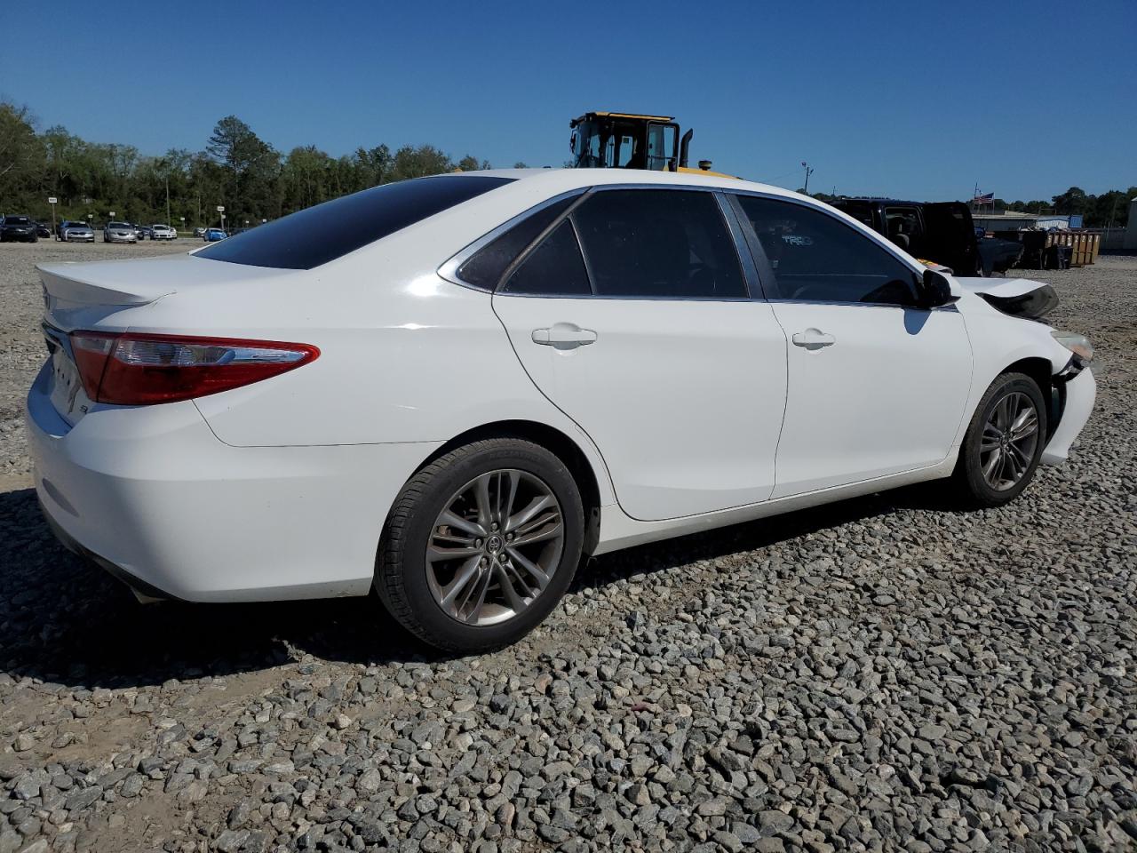 Photo 2 VIN: 4T1BF1FKXGU120814 - TOYOTA CAMRY 