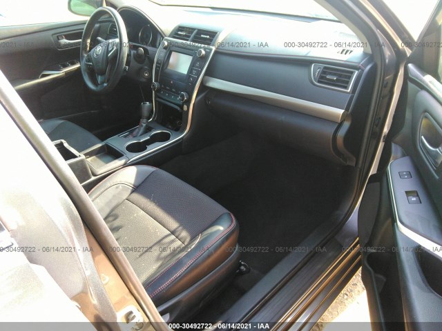 Photo 4 VIN: 4T1BF1FKXGU227894 - TOYOTA CAMRY 