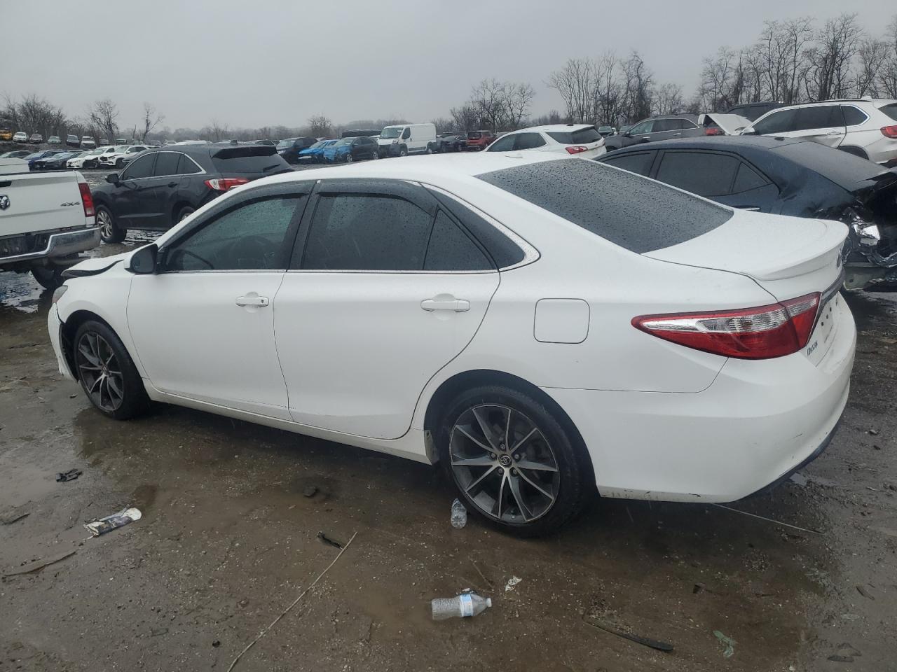 Photo 1 VIN: 4T1BF1FKXGU517827 - TOYOTA CAMRY 