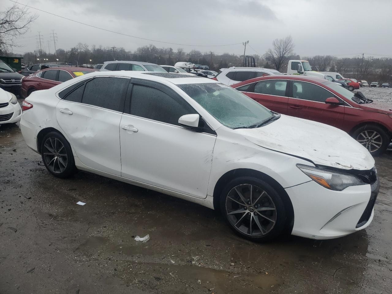 Photo 3 VIN: 4T1BF1FKXGU517827 - TOYOTA CAMRY 