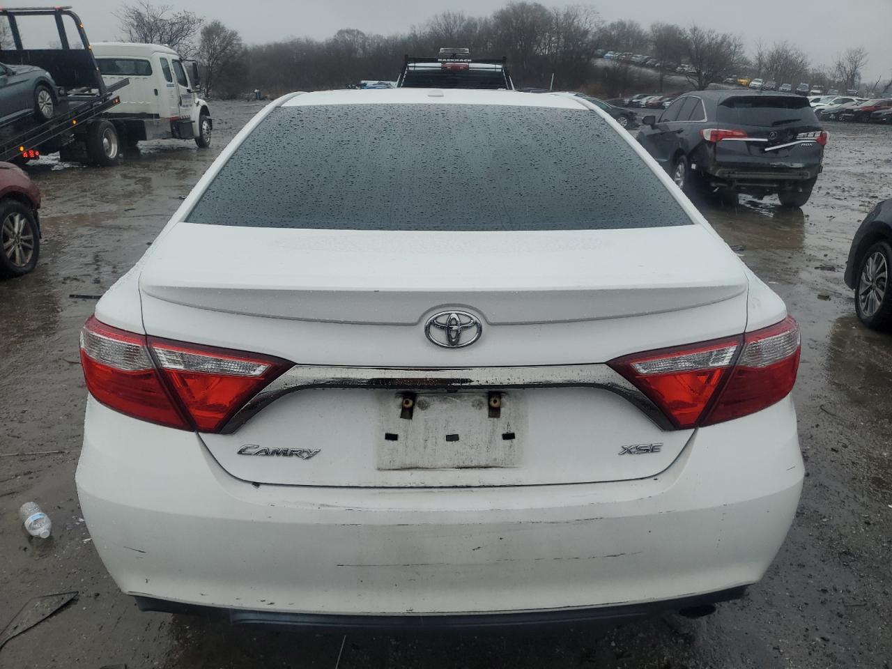 Photo 5 VIN: 4T1BF1FKXGU517827 - TOYOTA CAMRY 