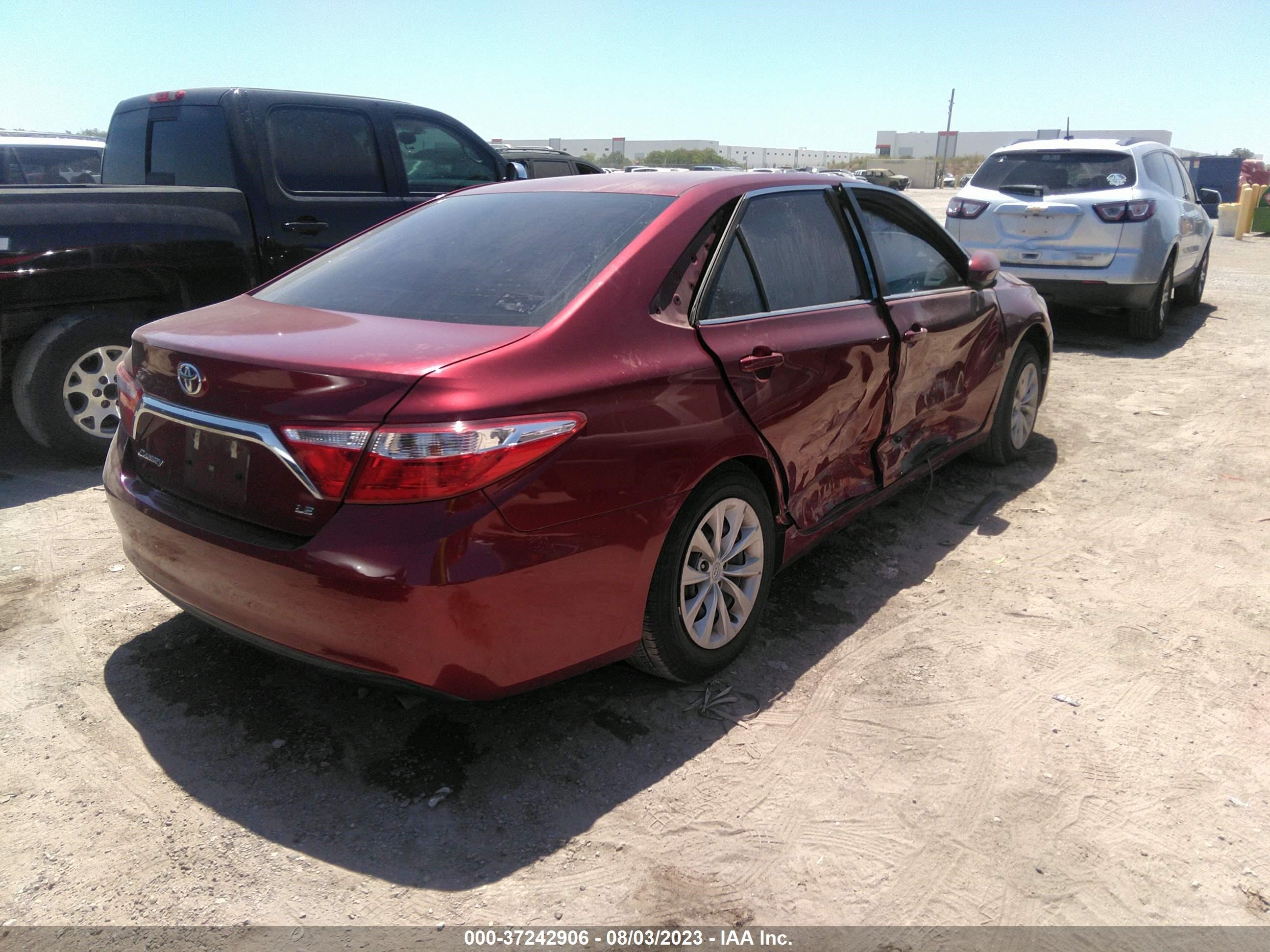 Photo 3 VIN: 4T1BF1FKXGU613988 - TOYOTA CAMRY 