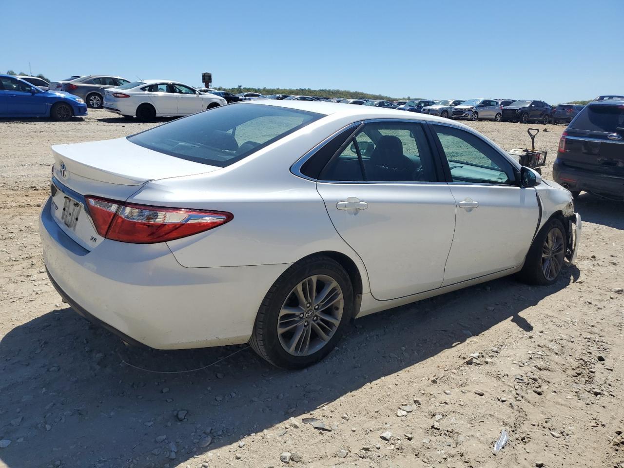 Photo 2 VIN: 4T1BF1FKXHU273484 - TOYOTA CAMRY 