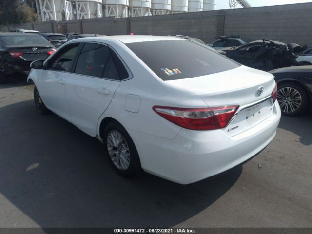 Photo 2 VIN: 4T1BF1FKXHU279219 - TOYOTA CAMRY 