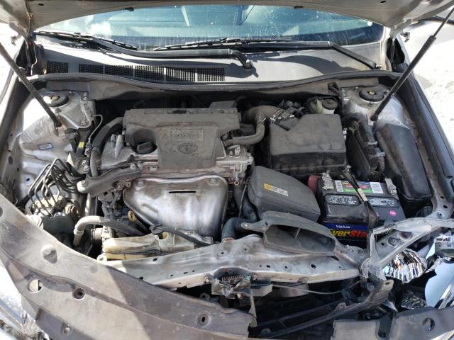 Photo 6 VIN: 4T1BF1FKXHU284114 - TOYOTA CAMRY LE 