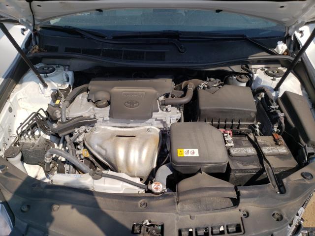 Photo 6 VIN: 4T1BF1FKXHU286557 - TOYOTA CAMRY LE 