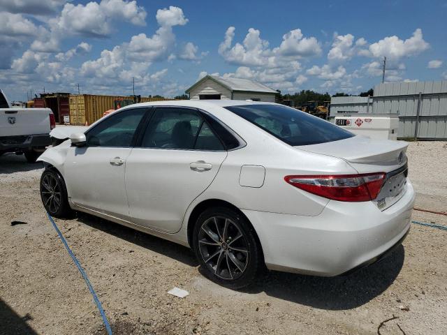 Photo 1 VIN: 4T1BF1FKXHU287675 - TOYOTA CAMRY LE 