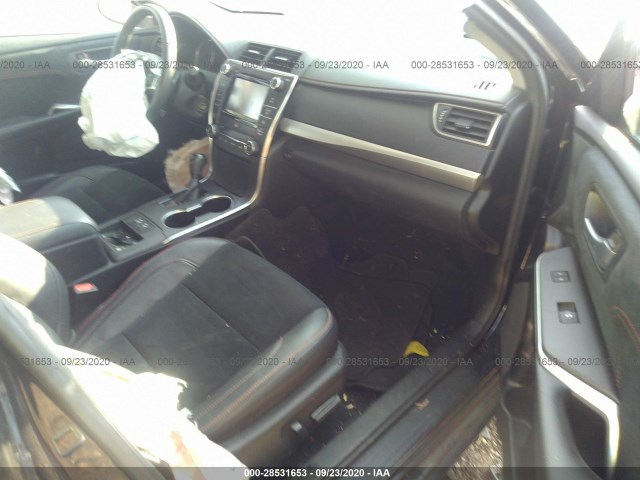 Photo 4 VIN: 4T1BF1FKXHU289183 - TOYOTA CAMRY 