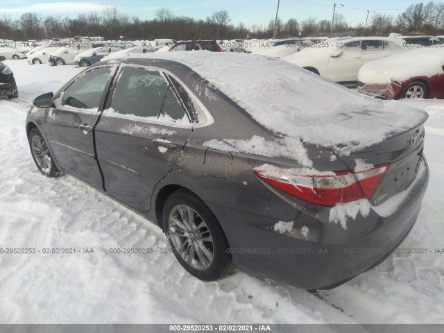 Photo 2 VIN: 4T1BF1FKXHU293895 - TOYOTA CAMRY 