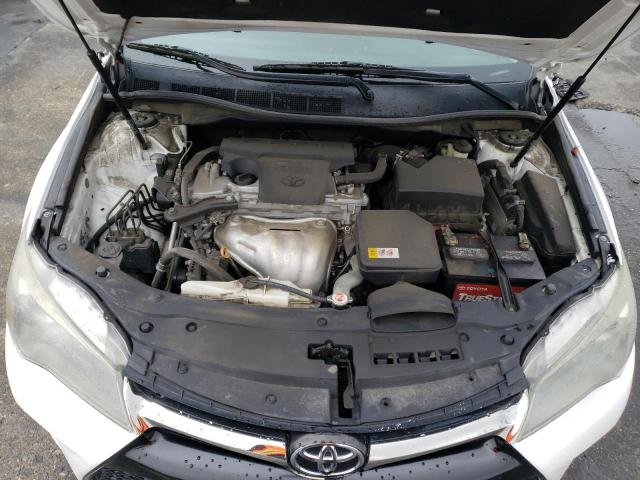 Photo 10 VIN: 4T1BF1FKXHU318987 - TOYOTA CAMRY LE 