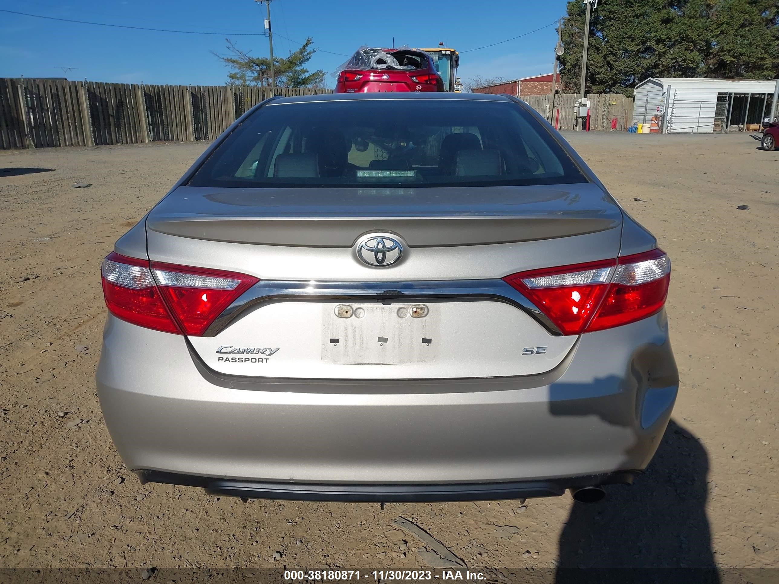 Photo 14 VIN: 4T1BF1FKXHU337457 - TOYOTA CAMRY 