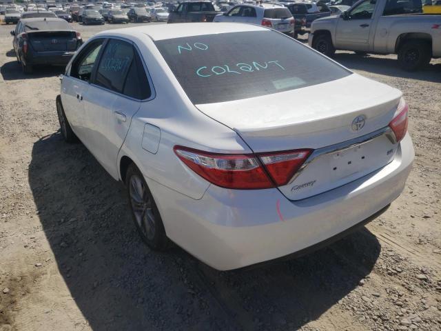 Photo 2 VIN: 4T1BF1FKXHU355876 - TOYOTA CAMRY SE 