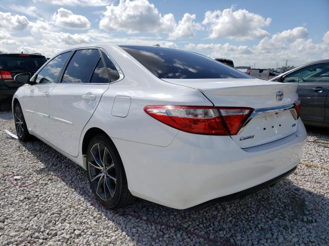 Photo 2 VIN: 4T1BF1FKXHU386979 - TOYOTA CAMRY LE 