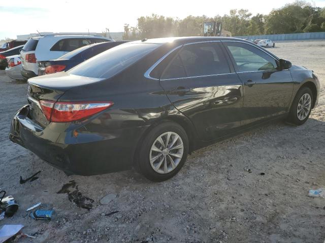 Photo 2 VIN: 4T1BF1FKXHU389963 - TOYOTA CAMRY 