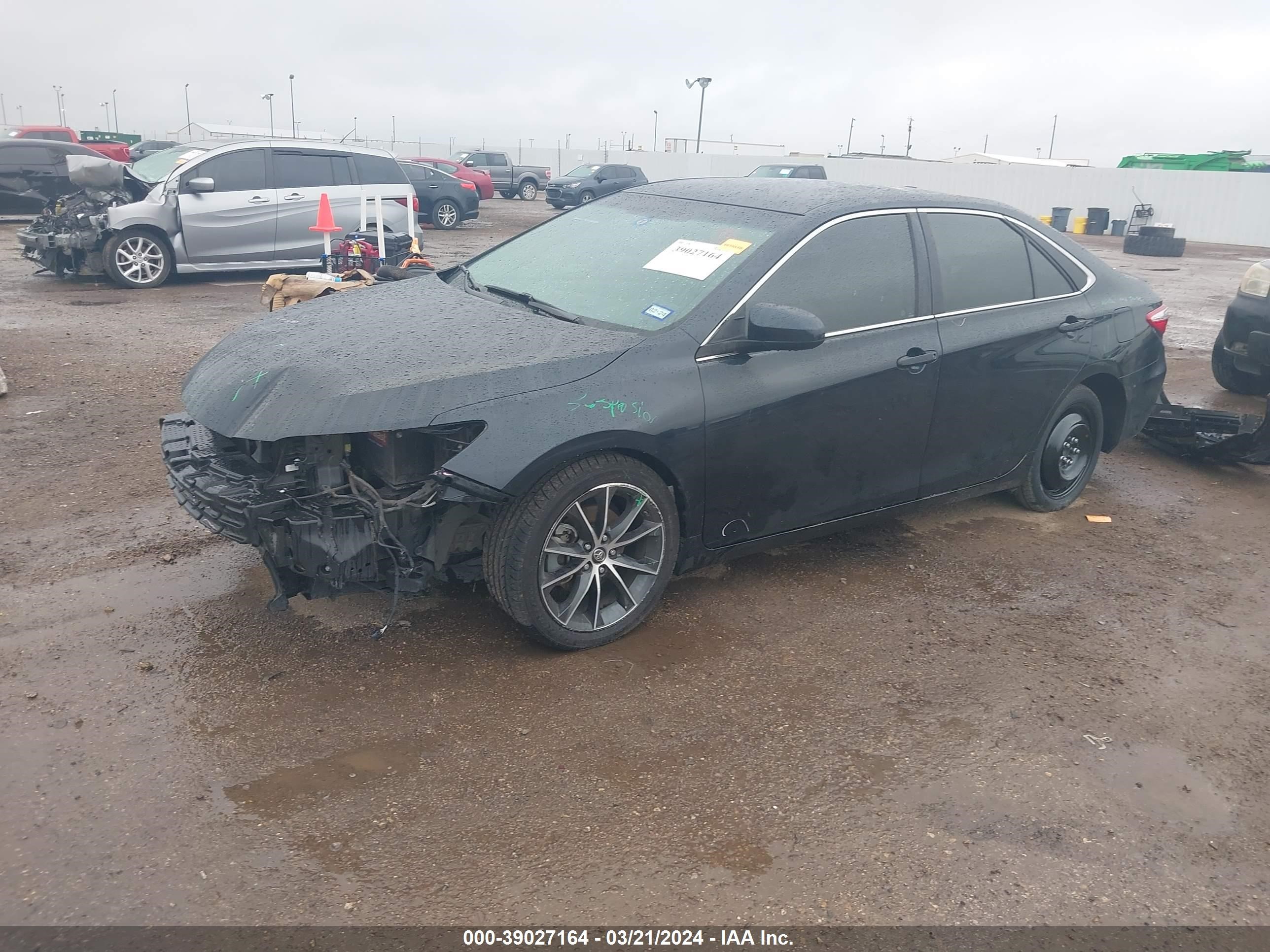 Photo 1 VIN: 4T1BF1FKXHU425862 - TOYOTA CAMRY 