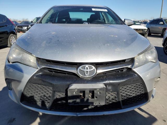 Photo 4 VIN: 4T1BF1FKXHU428969 - TOYOTA CAMRY 