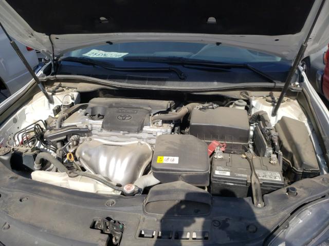 Photo 6 VIN: 4T1BF1FKXHU437221 - TOYOTA CAMRY LE 