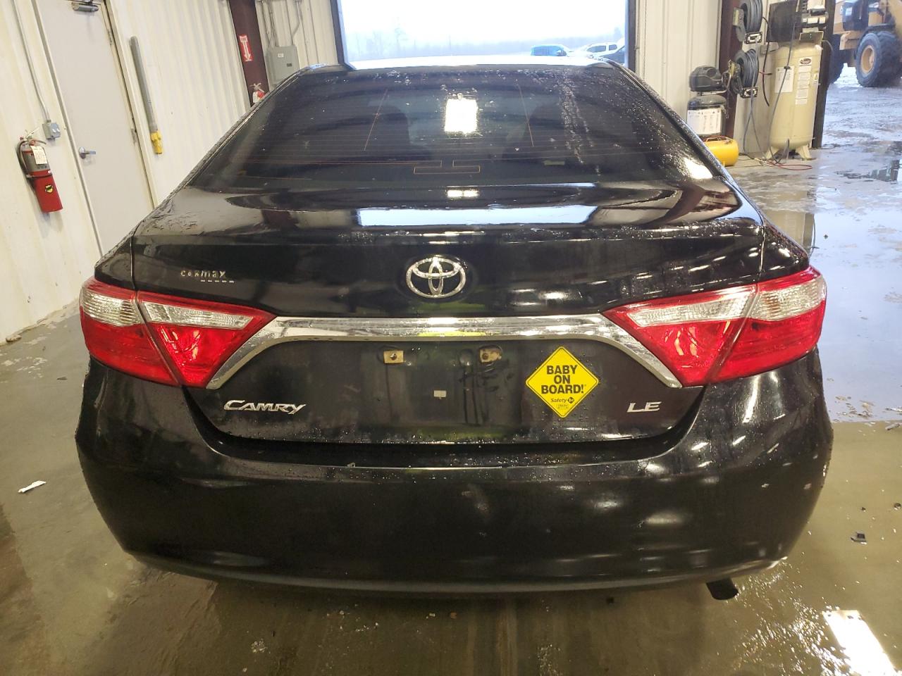 Photo 5 VIN: 4T1BF1FKXHU452222 - TOYOTA CAMRY 