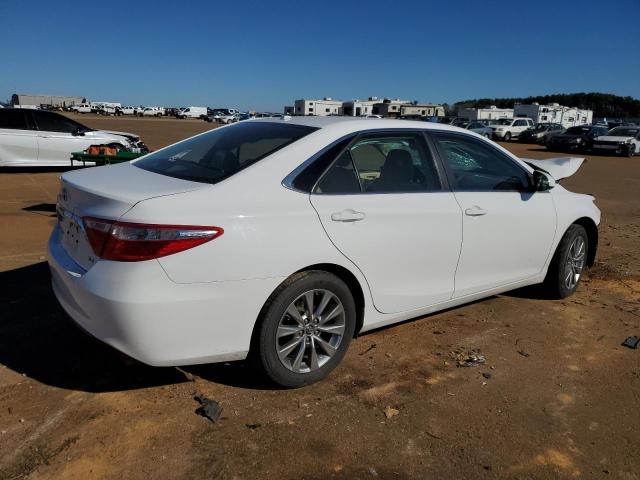 Photo 2 VIN: 4T1BF1FKXHU617492 - TOYOTA CAMRY LE 