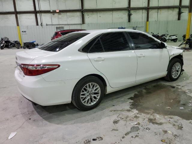 Photo 2 VIN: 4T1BF1FKXHU647611 - TOYOTA CAMRY LE 