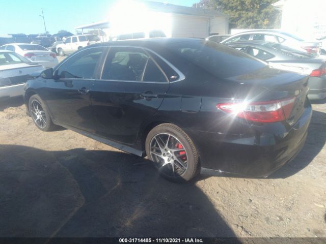 Photo 2 VIN: 4T1BF1FKXHU702655 - TOYOTA CAMRY 