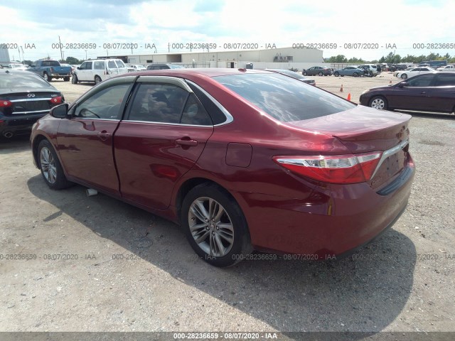 Photo 2 VIN: 4T1BF1FKXHU703790 - TOYOTA CAMRY 