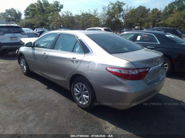 Photo 2 VIN: 4T1BF1FKXHU707824 - TOYOTA CAMRY 