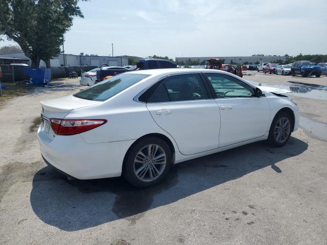 Photo 2 VIN: 4T1BF1FKXHU739236 - TOYOTA CAMRY 