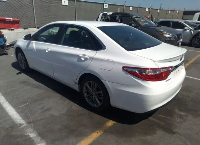 Photo 2 VIN: 4T1BF1FKXHU739589 - TOYOTA CAMRY 