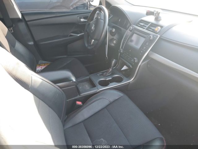 Photo 4 VIN: 4T1BF1FKXHU743691 - TOYOTA CAMRY 