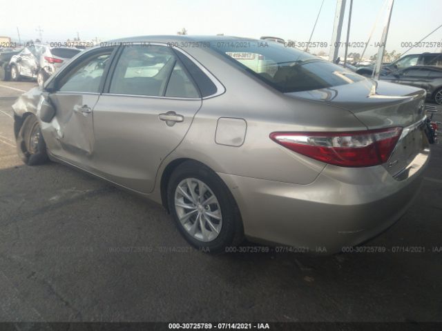 Photo 2 VIN: 4T1BF1FKXHU748423 - TOYOTA CAMRY 