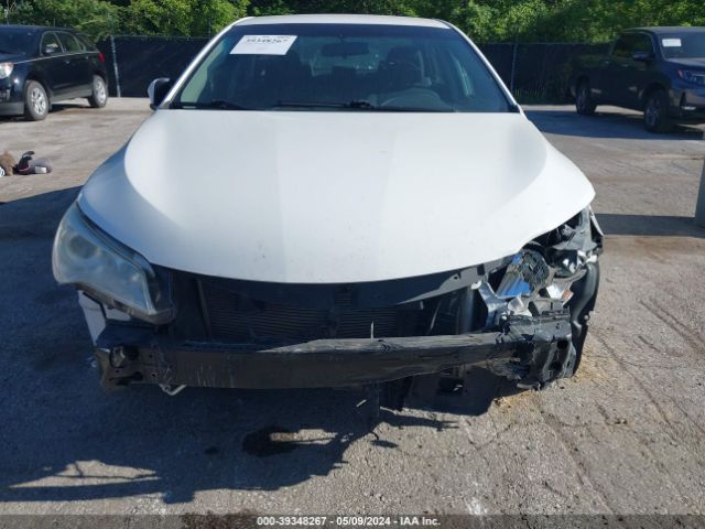 Photo 5 VIN: 4T1BF1FKXHU792793 - TOYOTA CAMRY 