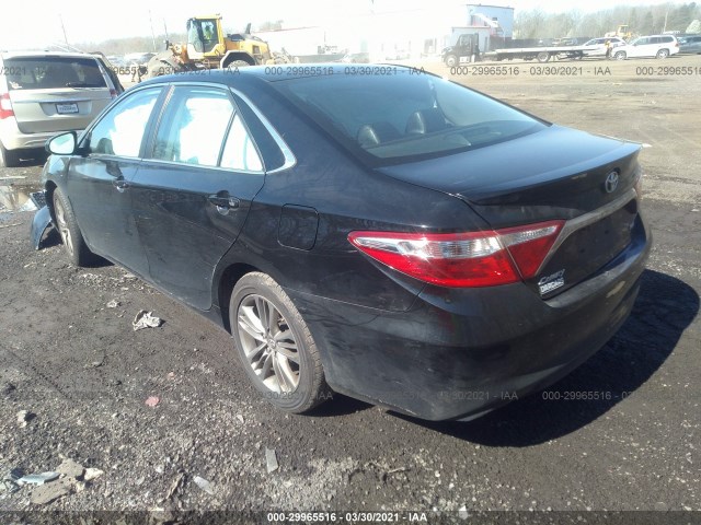 Photo 2 VIN: 4T1BF1FKXHU795936 - TOYOTA CAMRY 