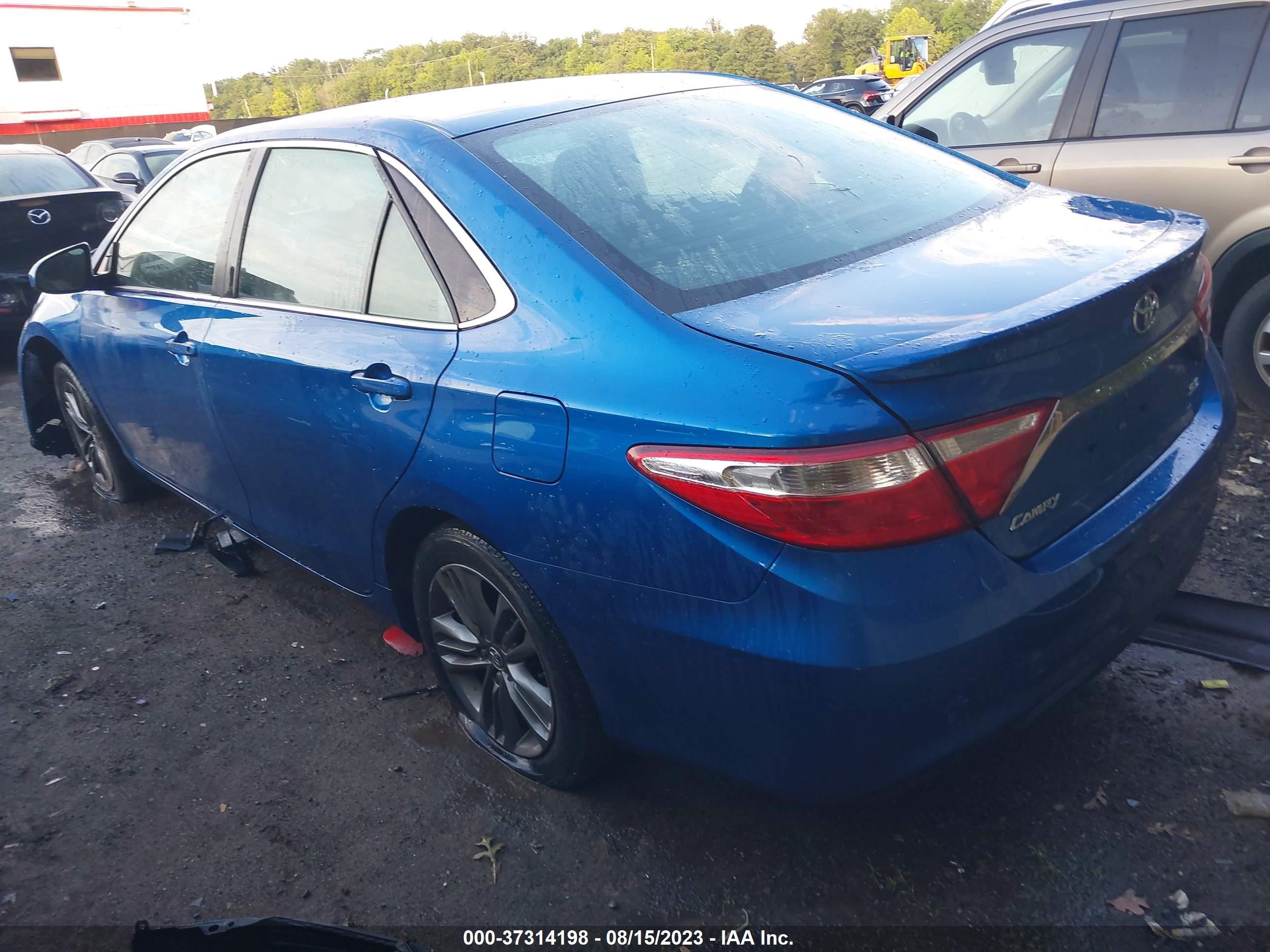 Photo 2 VIN: 4T1BF1FKXHU803517 - TOYOTA CAMRY 