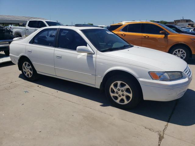 Photo 3 VIN: 4T1BF22K0VU915833 - TOYOTA CAMRY CE 