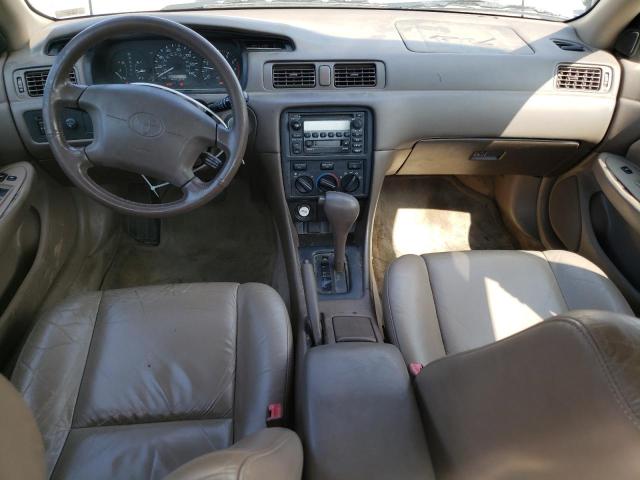 Photo 7 VIN: 4T1BF22K0YU938467 - TOYOTA CAMRY LE 