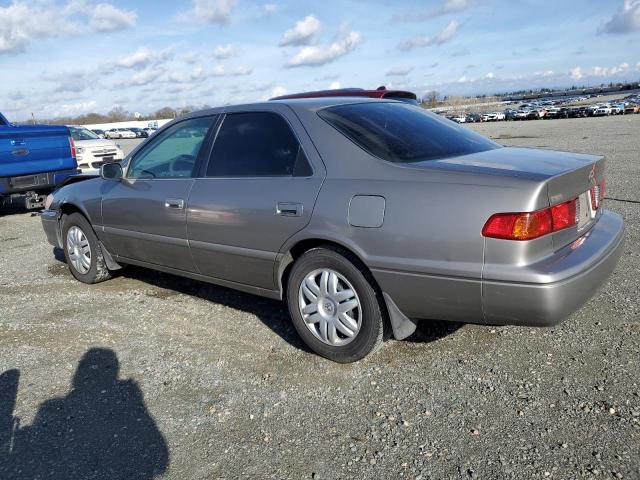 Photo 1 VIN: 4T1BF22K11U119392 - TOYOTA CAMRY 