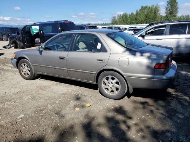 Photo 1 VIN: 4T1BF22K1VU037717 - TOYOTA CAMRY CE 